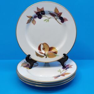 Royal Worcester England Evesham Gold Set 4 Vintage 6 3/4" Dessert Bread Plates